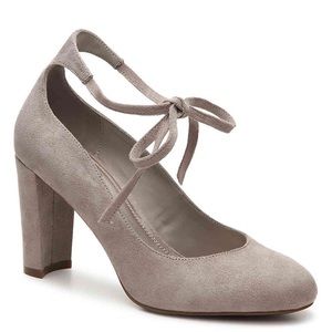 Impo • Tavin Heels